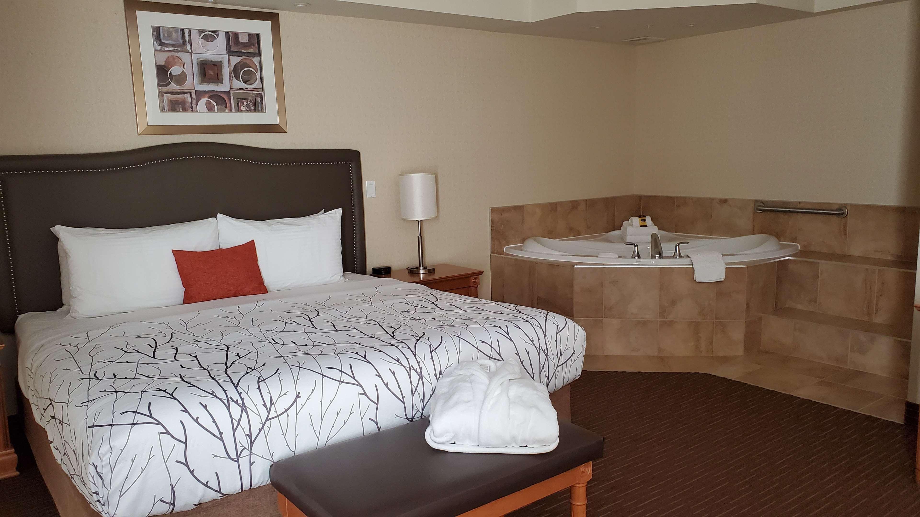Best Western Plus Ватерлоо Экстерьер фото
