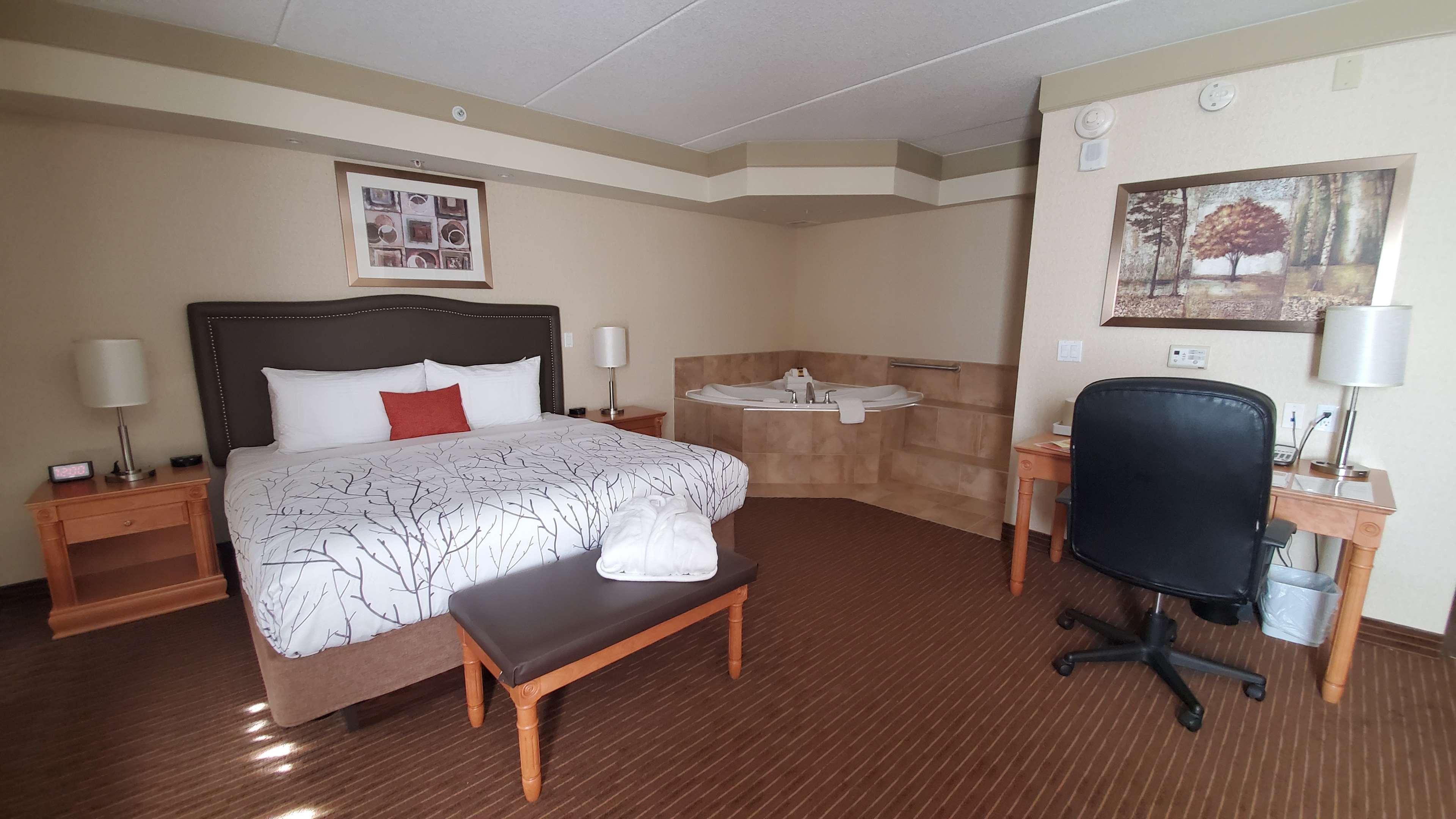 Best Western Plus Ватерлоо Экстерьер фото
