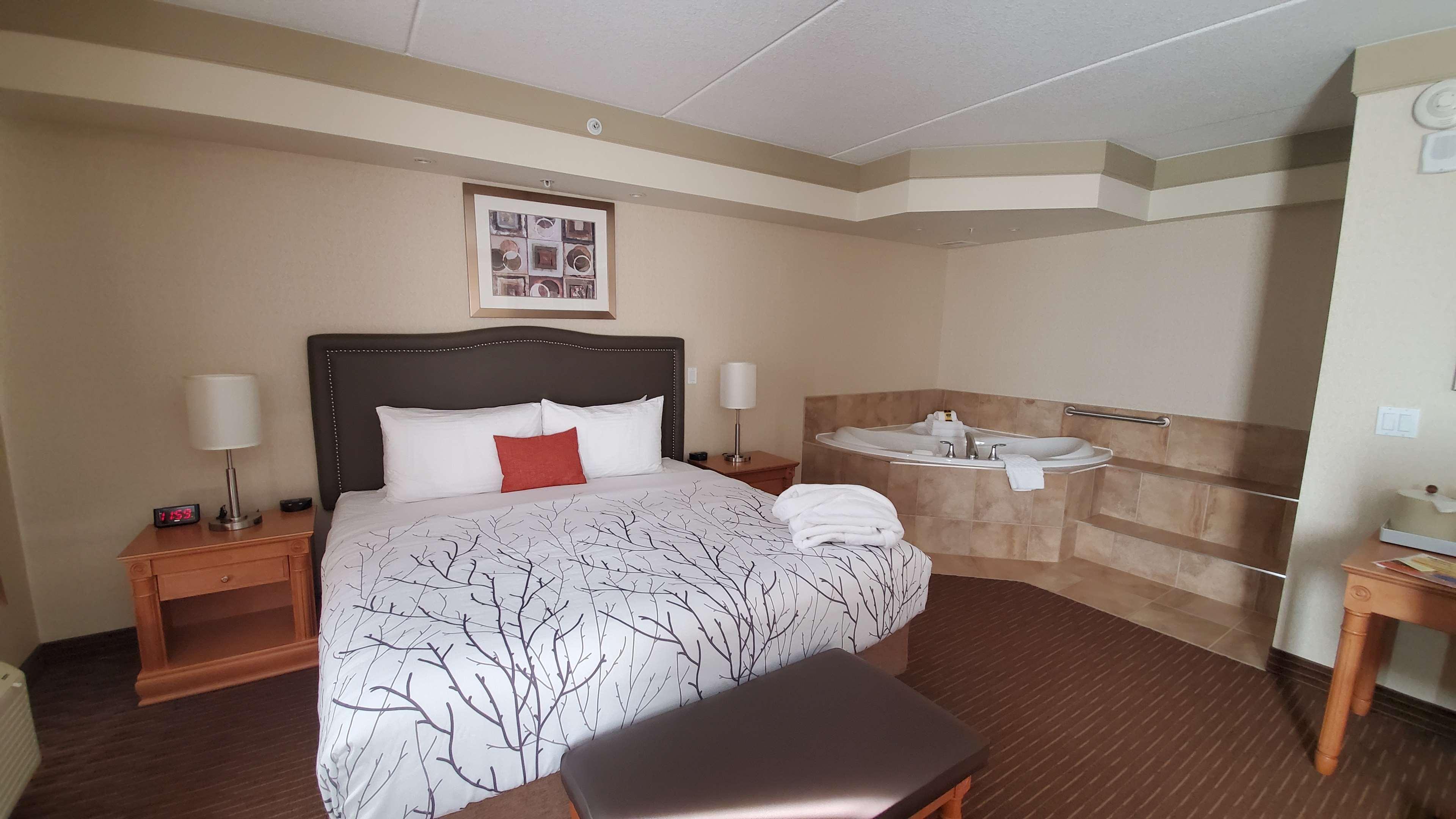 Best Western Plus Ватерлоо Экстерьер фото