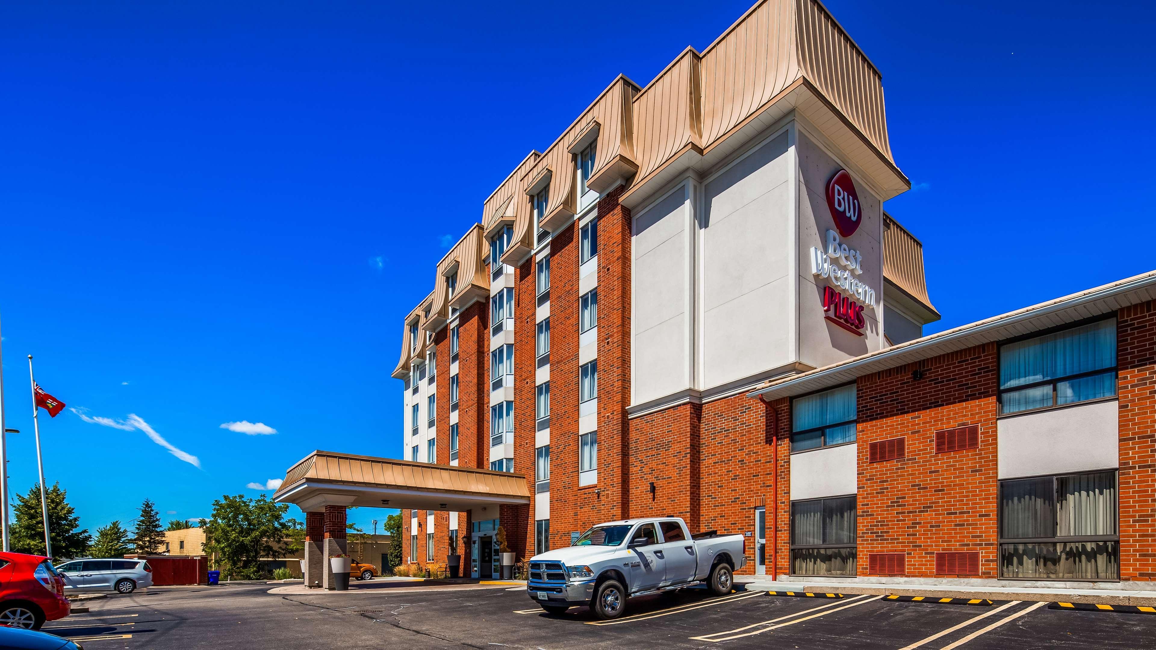 Best Western Plus Ватерлоо Экстерьер фото