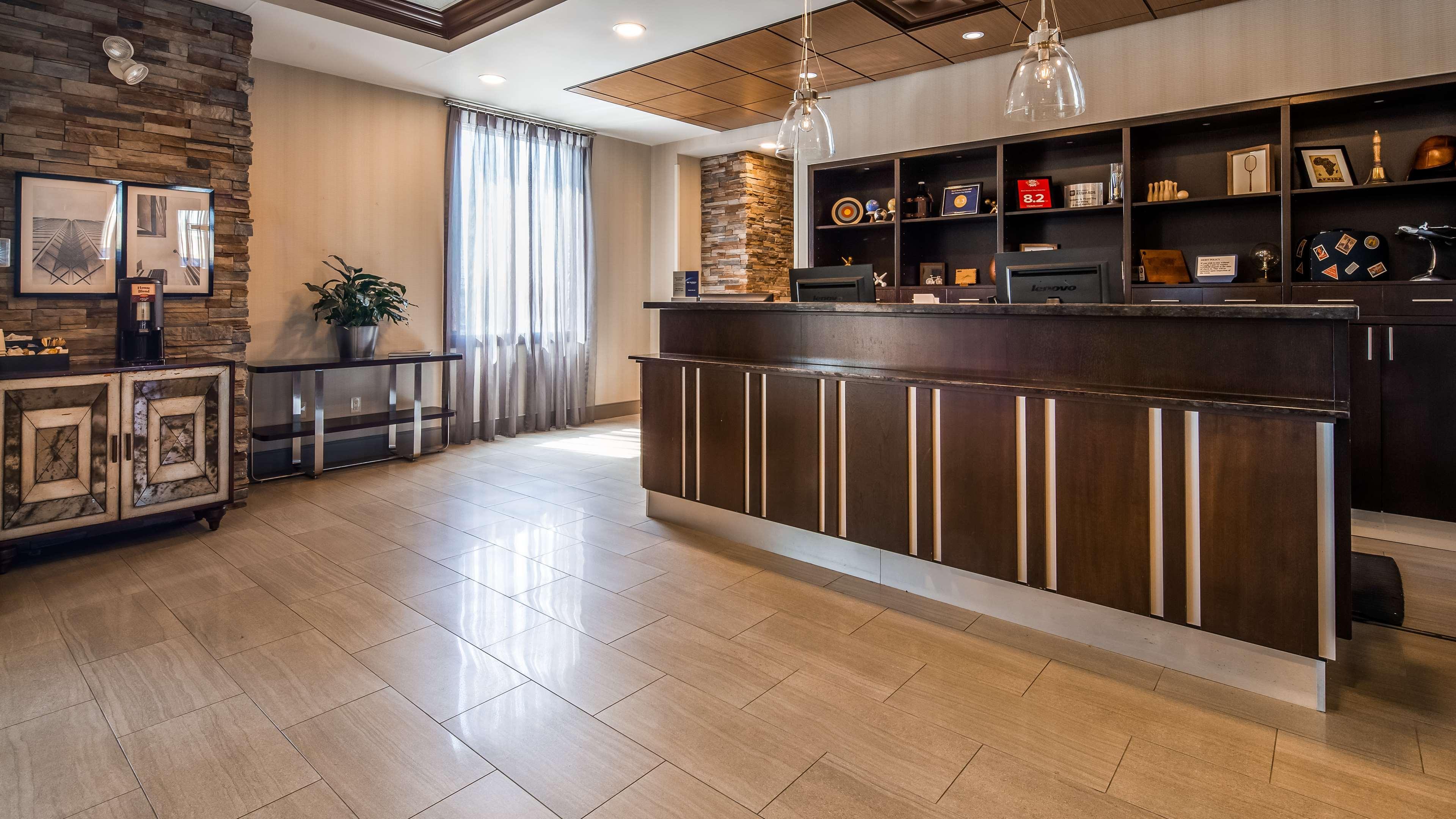 Best Western Plus Ватерлоо Экстерьер фото