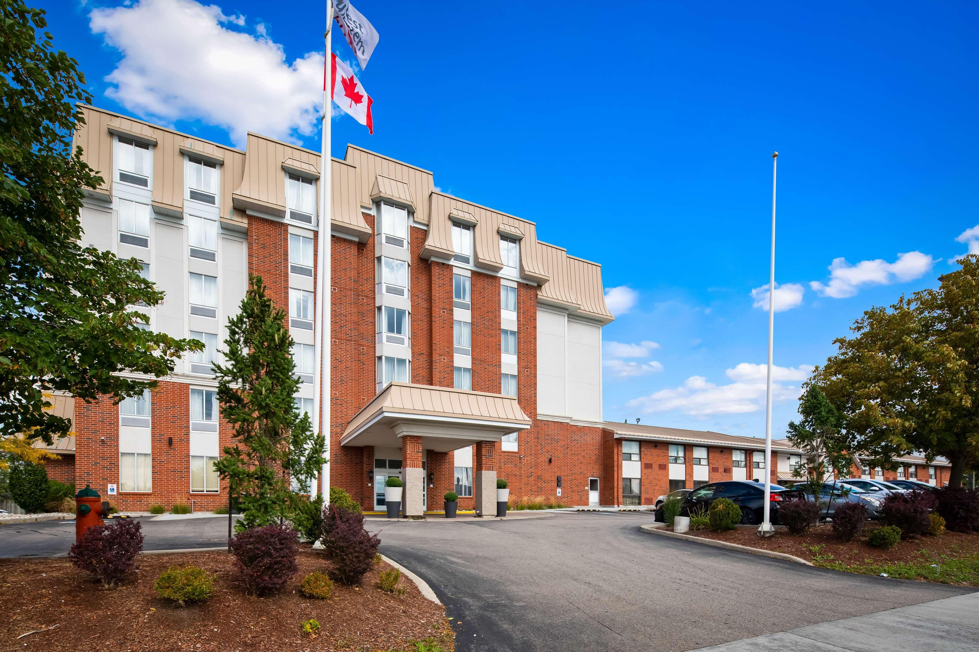 Best Western Plus Ватерлоо Экстерьер фото